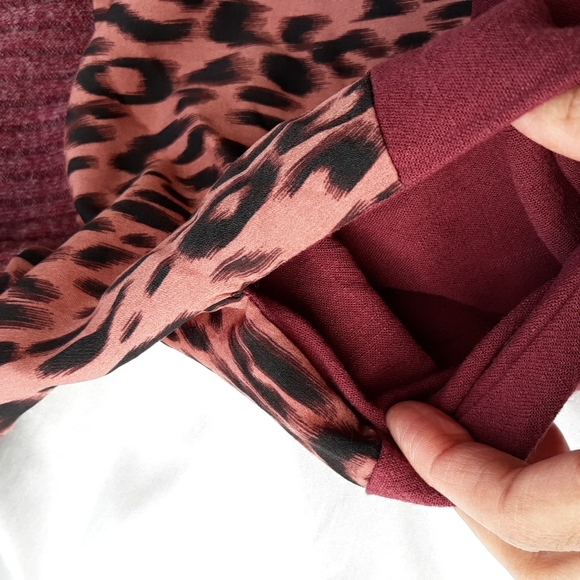 UMGEE S/M Animal Print Linen Blend Raw Hem Bell Sleeve Open Front Cardigan - Picture 15 of 16